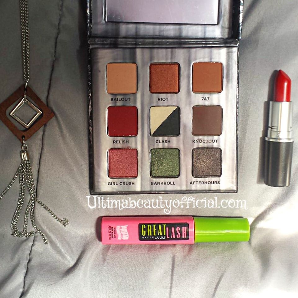 Colorful #makeup for that summer vibe😊#bbloggers #cosmetics #necklace #statementnecklace @UrbanDecay #eyeshadow #urbandecaypalette #troublemakerpalette @MACcosmetics #lipstick #redlipstick @Maybelline #mascara #waterproofmascara #summermakeup #ultimabeauty