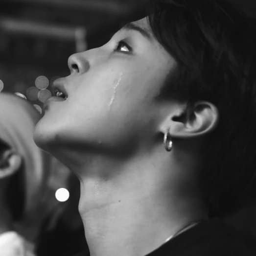 Danna14_13_12's tweet photo. Cumpliré mi                        cumplí mi
Sueño??                                 Sueño 
(2013)        @BTS_twt          (2020) https://t.co/vhgeHoazoV