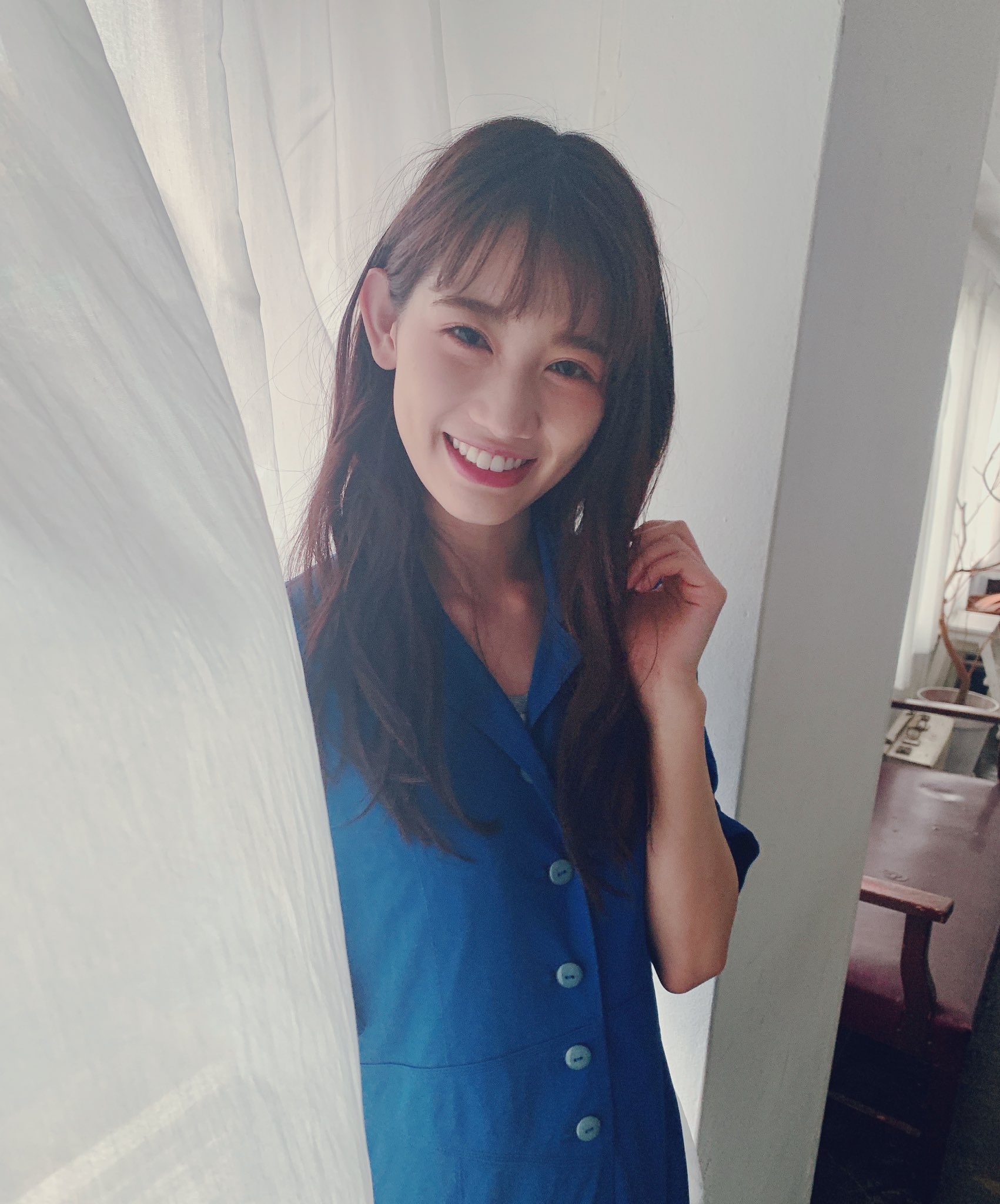 秋本帆華(チームしゃちほこ) BOMB 直筆サイン入りチェキ TEAM SHACHI（チームシャチ） on X: 