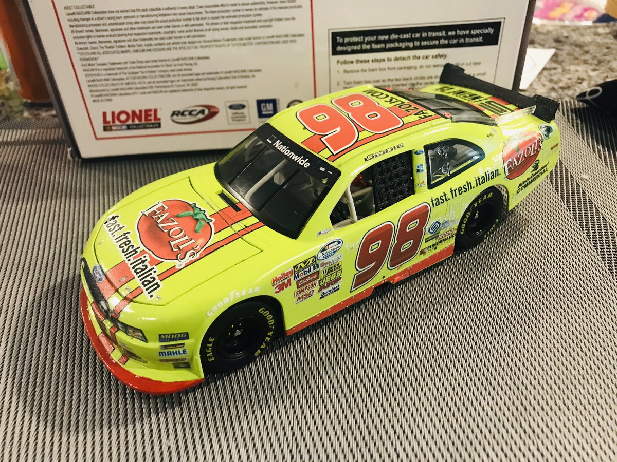 Andrew Miller tweet media