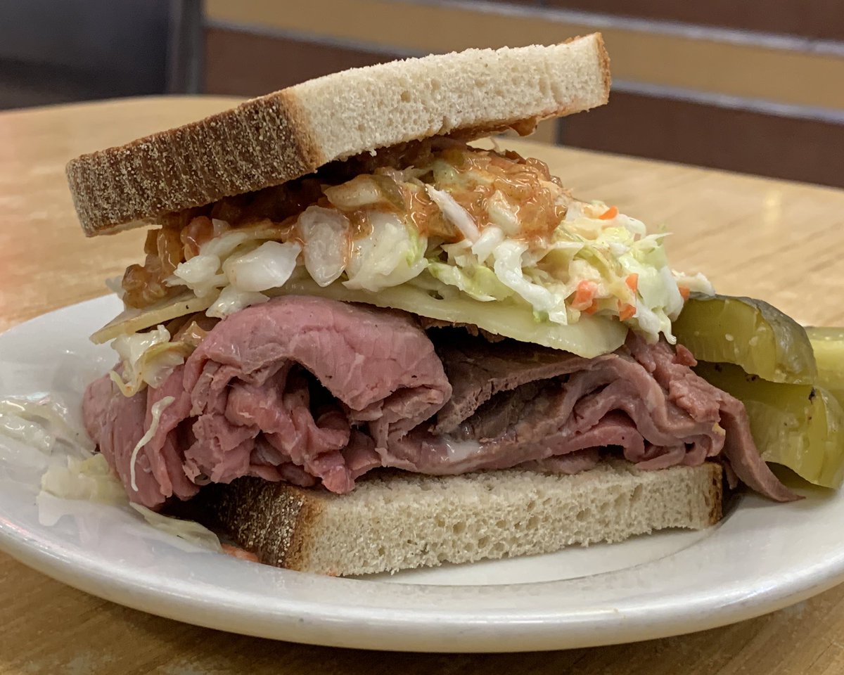 <a href="/FoodTravelChat/">#FoodTravelChat</a> great memory: arrived in #NYC &amp; had 1 hour between meetings. Did I have enough time to make it from Midtown to Lower East Side for <a href="/KatzsDeli/">Katz's Delicatessen</a>? A lot of hustle for the most amazing sandwich. Plus pickles! Looking back I am so glad I made it happen. #FoodTravelChat