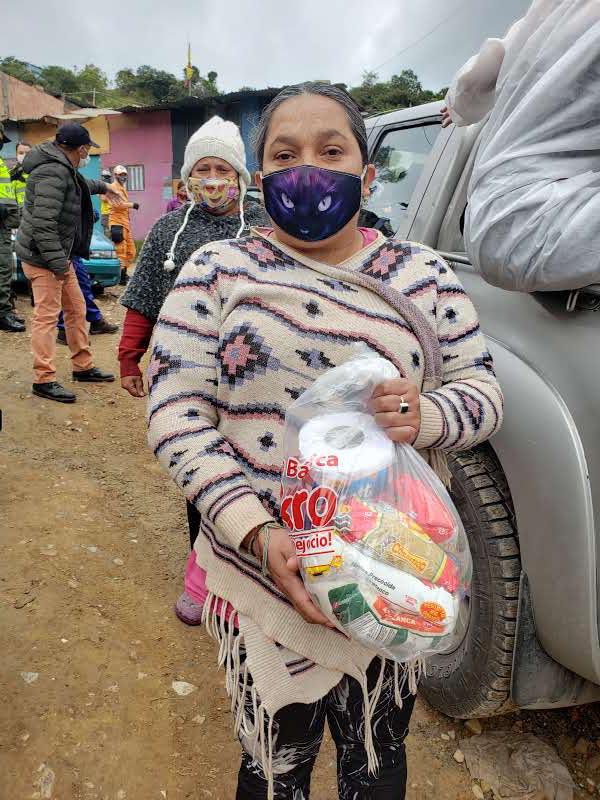 Cadena Colombia tweet media