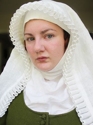 Alright so Fey women wear their hair down while “women in town” wear it in a “wimple or head covering” (I’m guessing a veil) so it’ll look like this