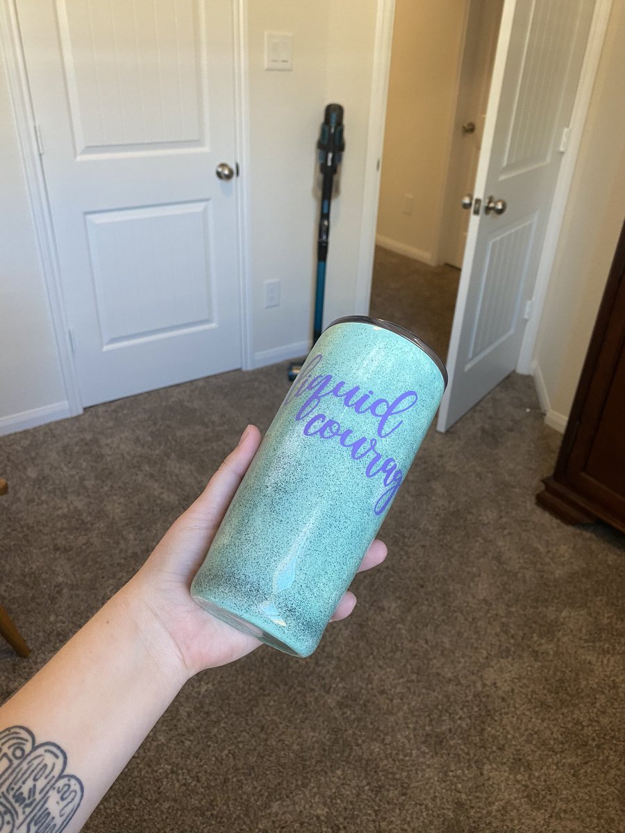 mistyyrizzo's tweet photo. get excited guys! i’m getting ready to open my website so i’ll be running pre launch specials! let me know if you want to place an order! cups, t-shirts, decals, etc! https://t.co/HABbf6aWxc