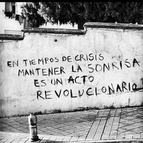 PRedondas's tweet photo. Buenos días... 

Tres cosas ayudan a sobrellevar las dificultades:
la esperanza, el sueño y la risa.

Immanuel Kant https://t.co/EstZs7uNuT