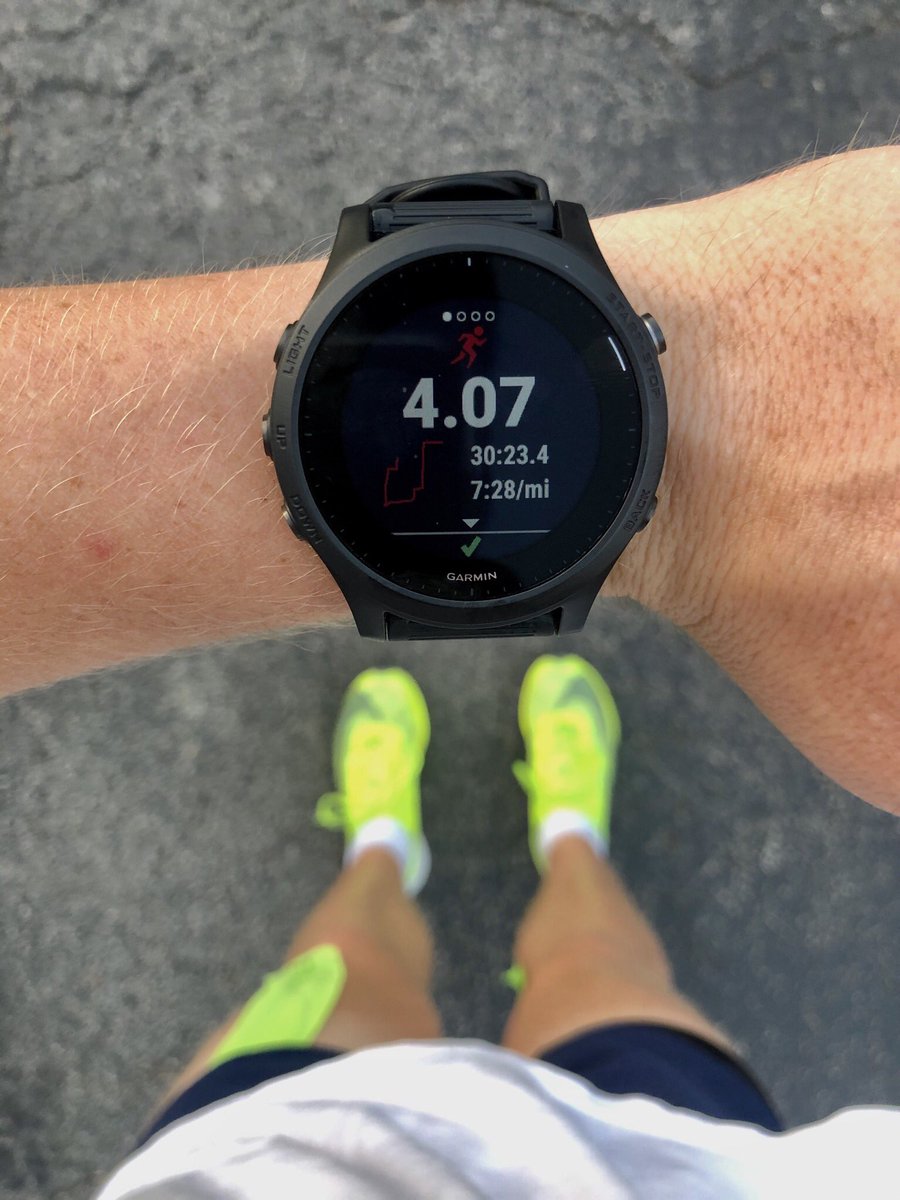 UncleFraz's tweet image. who you think they got it from ? 

Song of the Day:
Recipe - @Jeezy 

🏃‍♂️ | #MissionTWO ➕➕