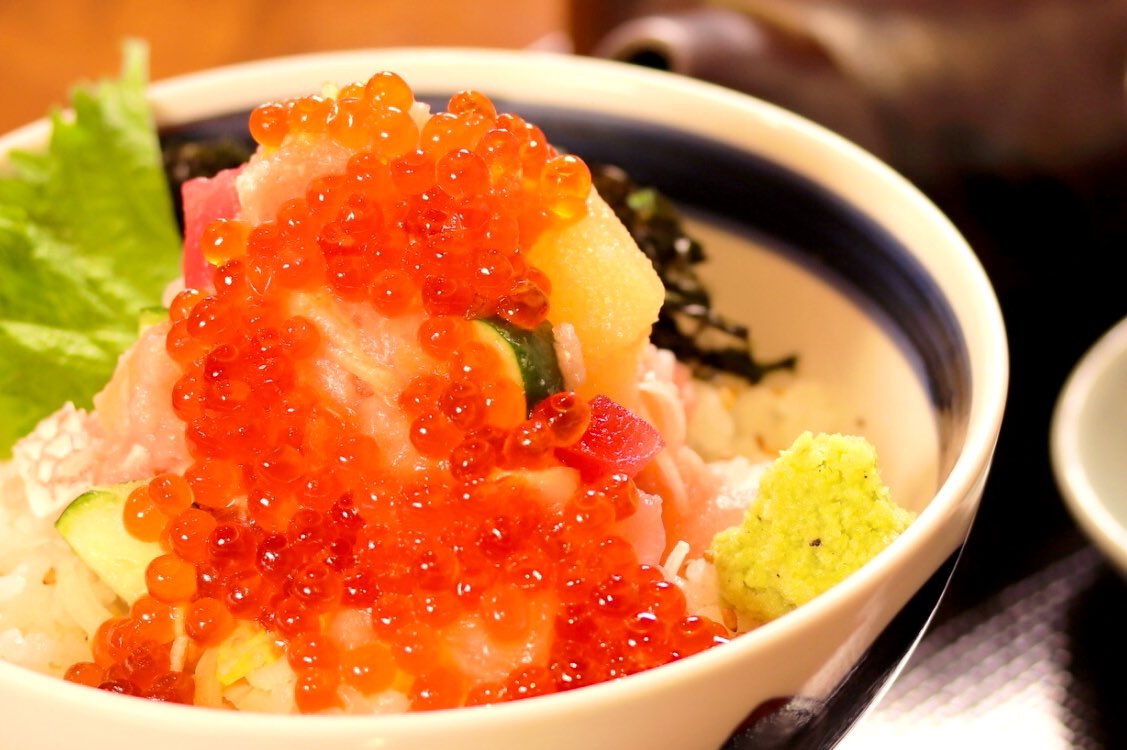 沼津港 五鉄 もうすぐ三連休 夏本番 贅沢で2度美味しい 海鮮丼 いかがでしょうか 五鉄 沼津 沼津港グルメ 2度美味しい 漁港グルメ ランチ 11時オープン 16時クローズ ベビーカーok 車椅子ok 沼津港 五鉄 もうすぐ三連休 夏本番 贅沢で2度美味しい 海鮮丼 いかがでしょうか 五鉄 沼津 沼津港グルメ 2度美味しい 漁港グルメ ランチ 11時オープン 16時クローズ ベビーカーok 車椅子ok