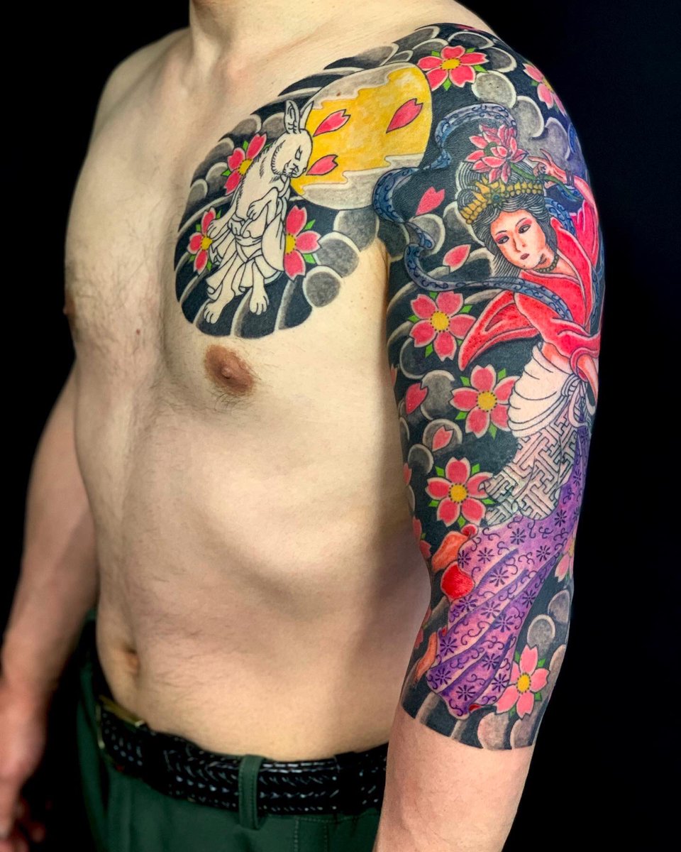 horiyu_official's tweet photo. 腕ひかえ七分 途中経過
#天女 #羽衣天女 #桜
#日本伝統刺青 #traditionaljapanesetattoo #japanesetattoo #japan #刺青 #irezumi #文身 #和彫り #wabori #タトゥー #tattoo #tattooartist #前橋彫ゆう #初代彫ゆう #彫ゆう #horiyu #墨鎧文身 #インクアーマータトゥー #inkarmor #inkarmortattoo https://t.co/MMgR9RPrGh