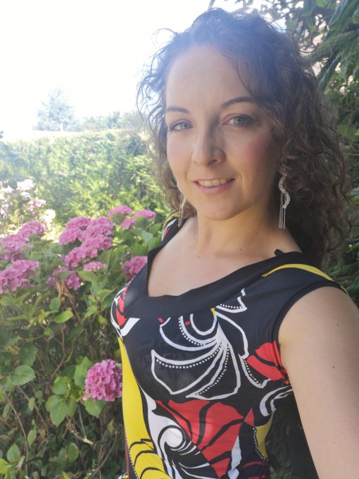 Coucou ☀️ https://t.co/XtS4BAFMRI