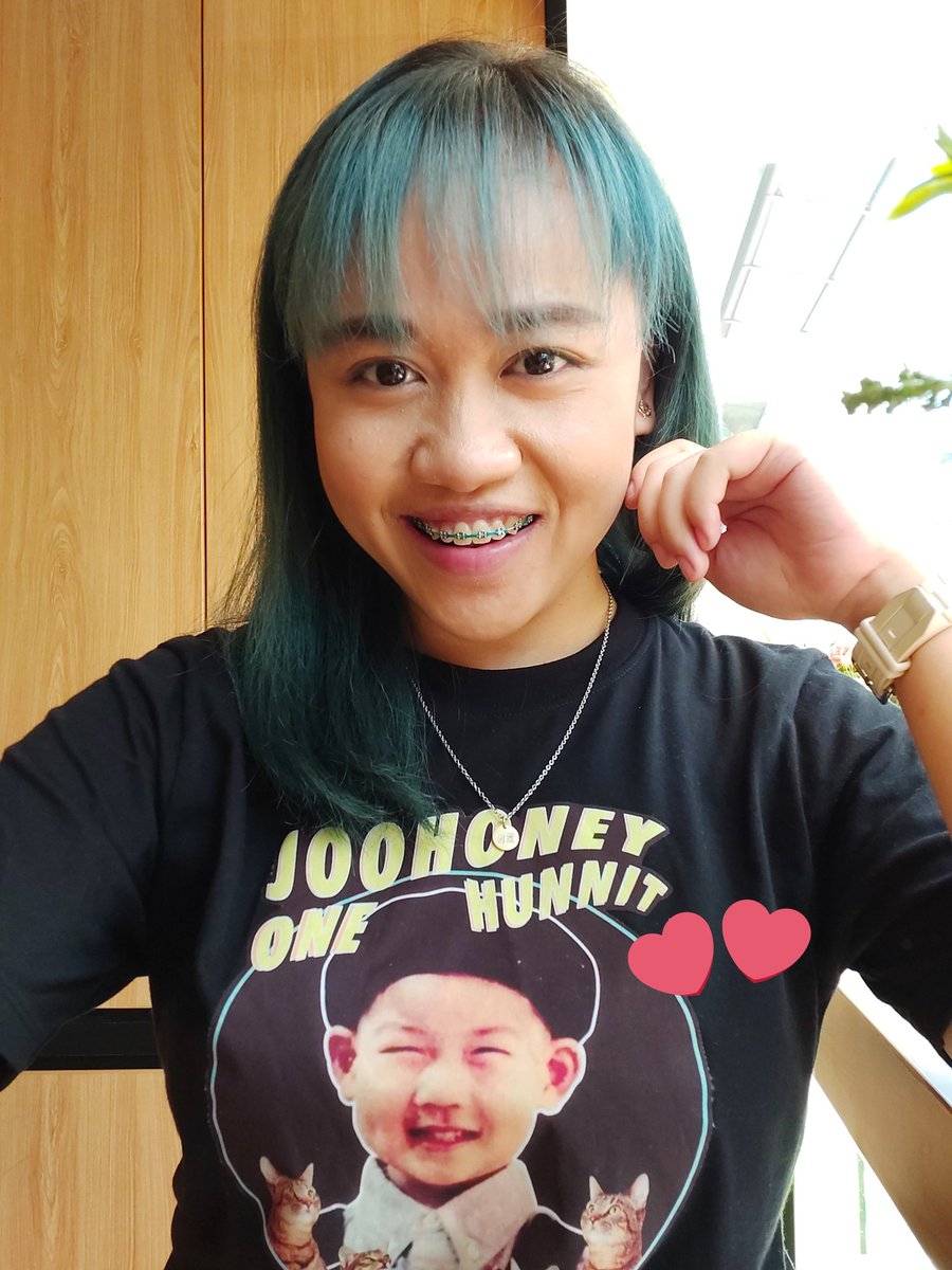 kiutoyou's tweet photo. He has the cutest smile and I get to carry him everywhere 🐝 ~

Thank you for the shirt Minjiiii @Wifeminhyuk @bebemonsstore https://t.co/3tFYzAla4h