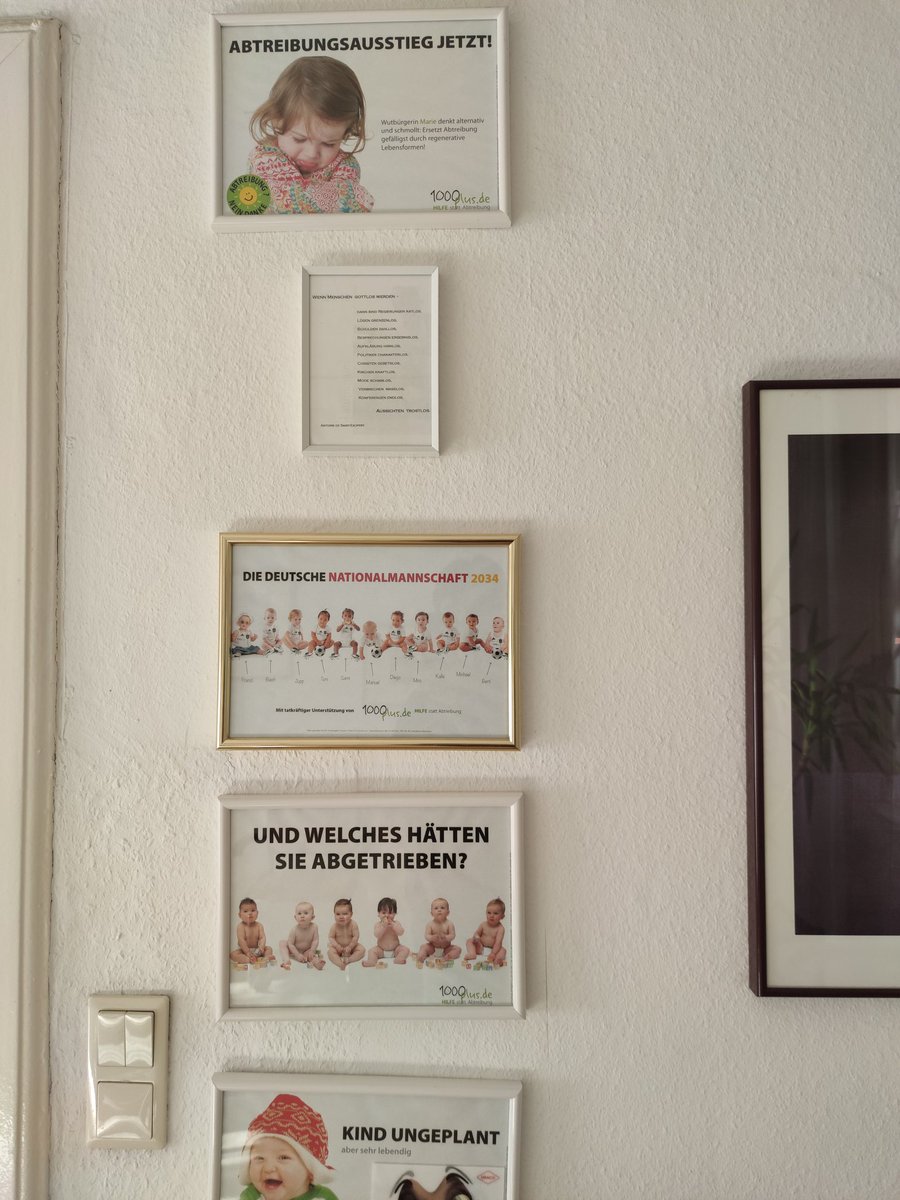 PapaMittendrin's tweet image. Bin beim Vertretungsarzt. Das 2. Bild kommt gleich im Kommentar.