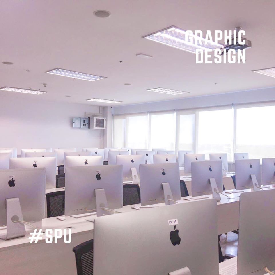 spufriends's tweet photo. 15 สิงหาคมนี่ เจอกัน😘🥰
ห้องเรียน Graphic Design SPU 
School Of DigitalMedia
พร้อมขนาดนี้ ยังไม่สมัครอีกหรอ?
คลิก | https://t.co/18PxHXvgY6

#มหาวิทยาลัยศรีปทุม
#SripatumUniversity #SPU https://t.co/7aIr2c7Mv2