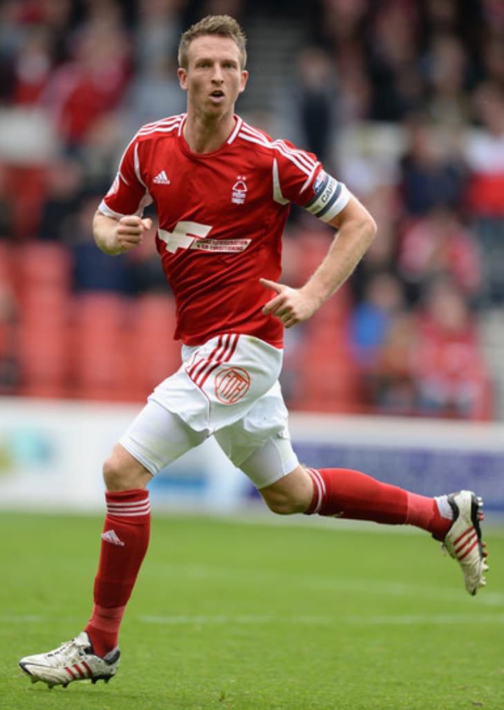 Happy birthday to former reds player Danny Collins 