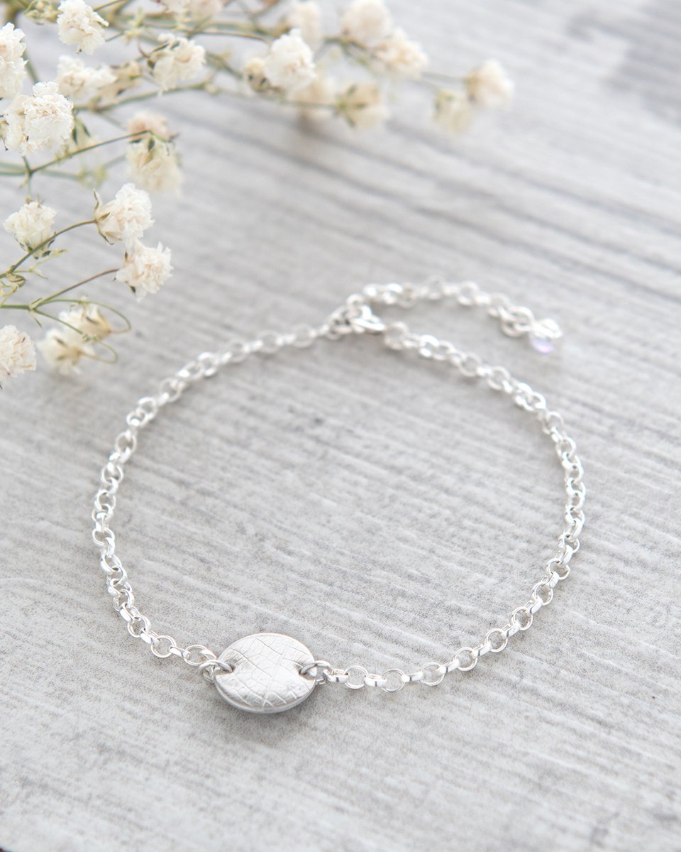 Jewellery created using upcycled materials by <a href="/khhstudio/">KHH STUDIO</a>.

Need a little help with your photography? Want your jewellery to really see and be noticed?

I photograph for small jewellery maker and designers all over the UK. 

soo.nr/xCiu