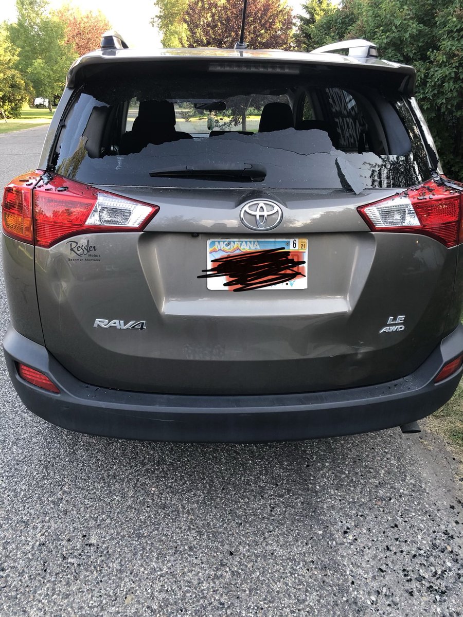 BethSaboe's tweet image. Tonight someone shot out the back window &amp;amp; side of a vehicle parked in front of my house. This car belonged to my niece’s friend. Can only assume this was racially motivated. This vandalism happened in broad daylight in tiny Manhattan, #Montana. #BLM