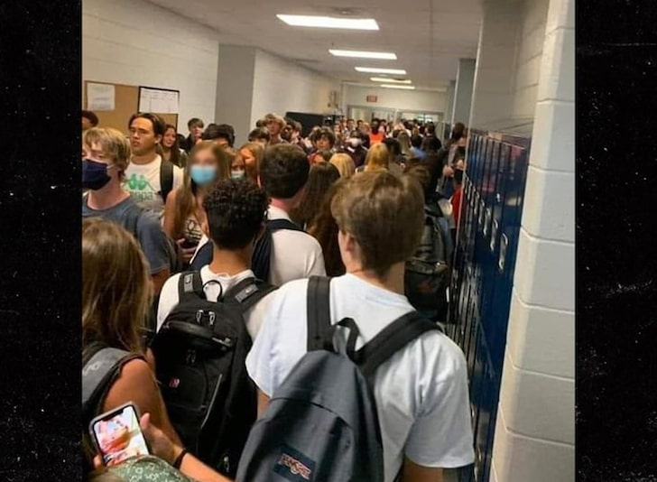 JamieFord's tweet image. A family member teaches at this high school in Georgia (North Paulding High) that's made the news. Teachers and students were told they could be suspended if they posted photos of the school in a bad light. The student who took this photo for the yearbook has been suspended.