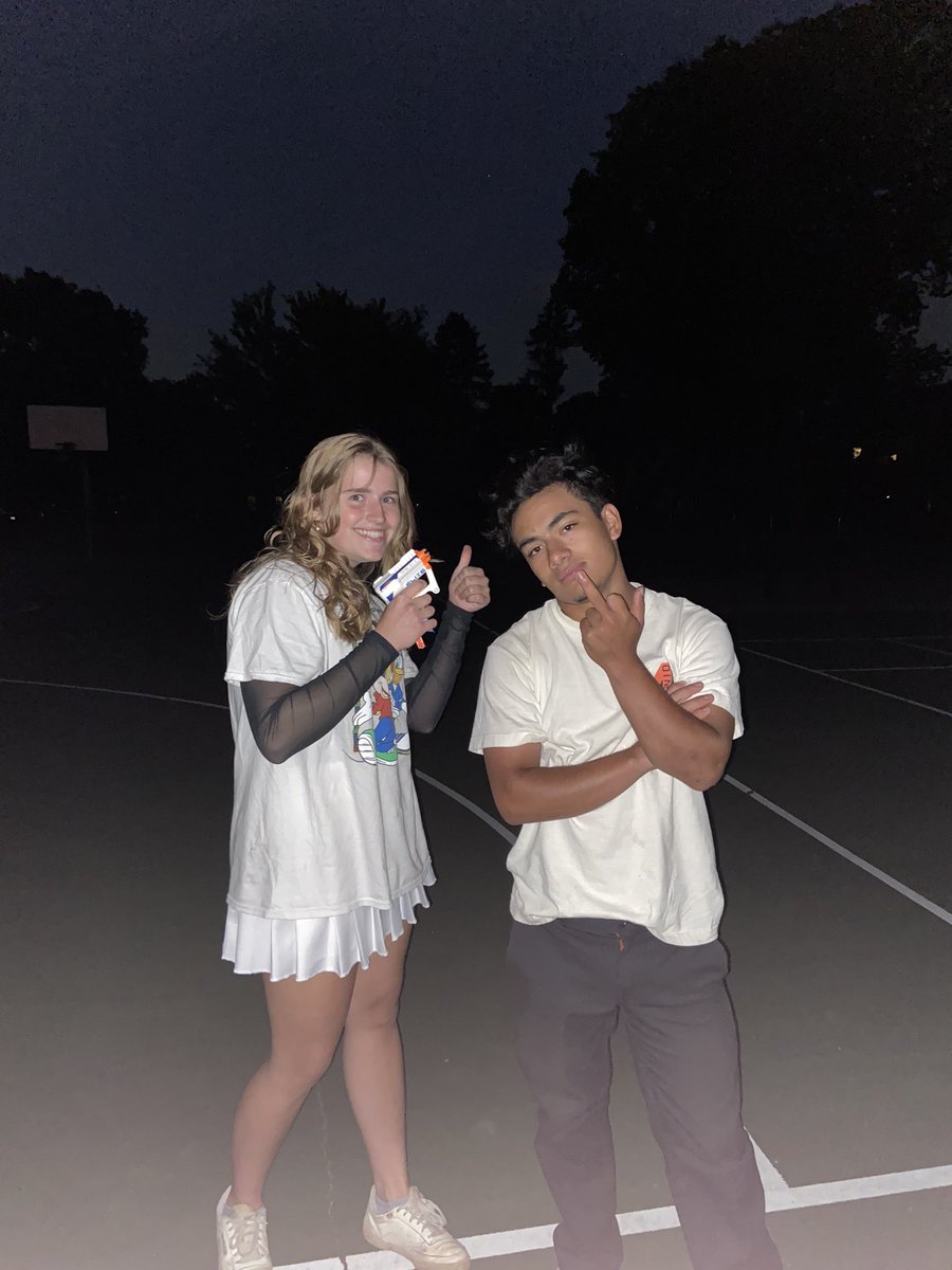 SHIGGLES tweet media