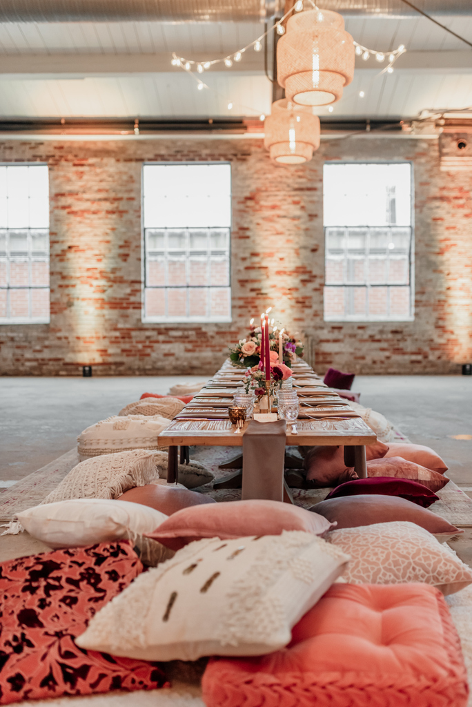 PickerSisters's tweet photo. We are totally crushing on beautiful small gatherings like this one at @thegrahammill, isn't it stunning?💓💓 https://t.co/b3aChhJCIf