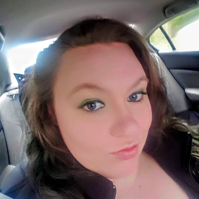 I'm far to pretty to be talking to you for free 😒💅  #paypigswanted #cashslaveswanted #humanatms #paypiggyneeded<a href="/tag/findom"class="tags"><span>#findom</span></a><a href="/tag/smokingfetish"class="tags"><span>#smokingfetish</span></a><a href="/tag/paypigswanted"class="tags"><span>#paypigswanted</span></a><a href="/tag/humanatms"class="tags"><span>#humanatms</span></a>