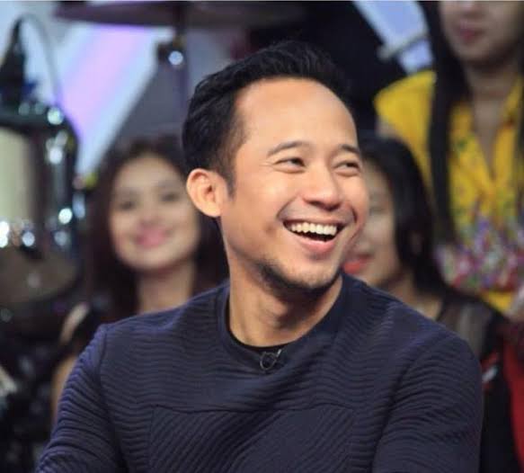 botaisipelaut's tweet photo. Ah sial sekilas gua kaget dikira dia:(
#DennyCagubKoruptor https://t.co/qeaHoj4FFX