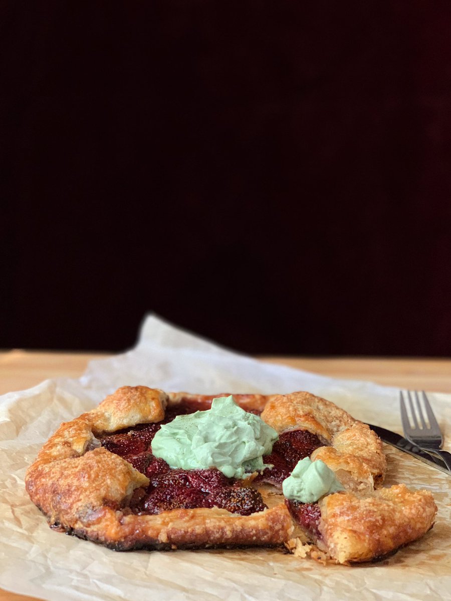 there’s probably something willfully obtuse about the way that I’ve decided to only share handwritten recipes but i’m just gonna roll with it -roasted cardamom strawberry galette with matcha whipped cream  #humblebragdiet