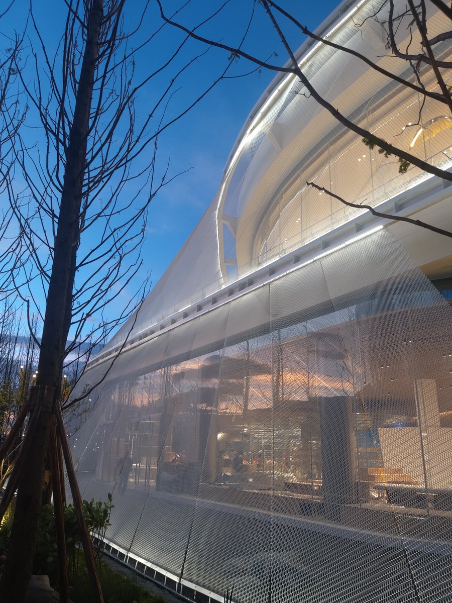 JblMetal's tweet image. Cladding mesh project application photos #Architecturalmesh #Architecturalmetalfabric #Buildingdecorationmesh #meshcurtain