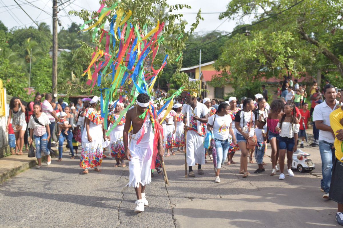 Palo de Mayo is a celebration welcoming rain and new life. It has influences from the W African religion, Shango, and it has been apart of Nicaragua's Afro-Caribbean culture for a long time. It originated in Bluefields in the 17th century. We all know the songs & dances 