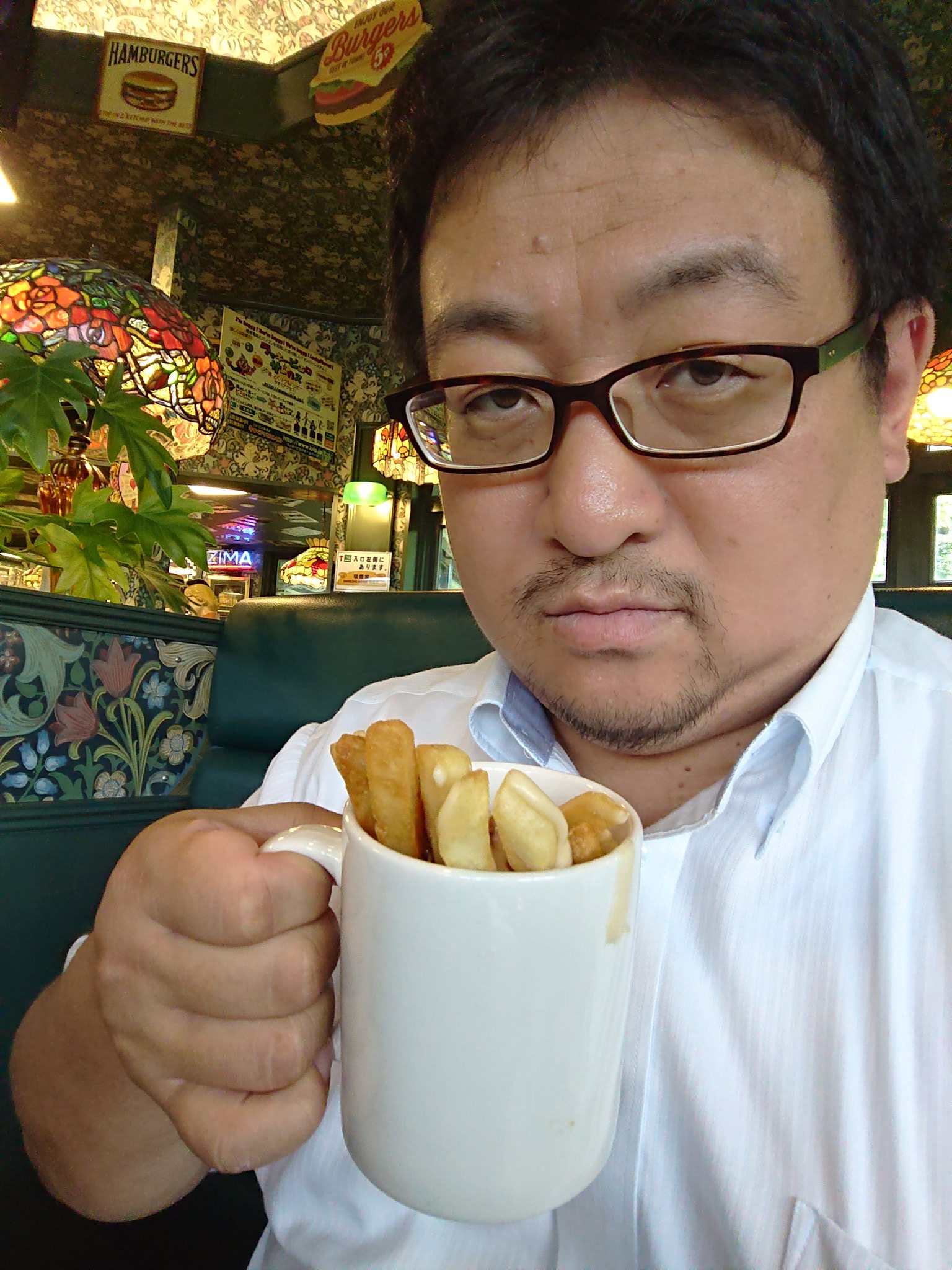 تويتر 大空太郎 ビッグスカイ ピータウン春光オーナー على تويتر 函館2食目は皆さん大好きラッキーピエロ ポテトは飲み物らしい ラッキーピエロ ちんまいあさんと一緒 ポテトは飲み物 T Co Htezjizsyb