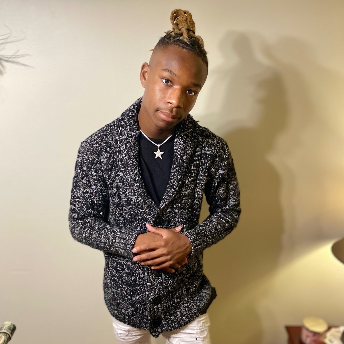 YeaBank's tweet image. I'm a YEA I'm a shoota 🔫