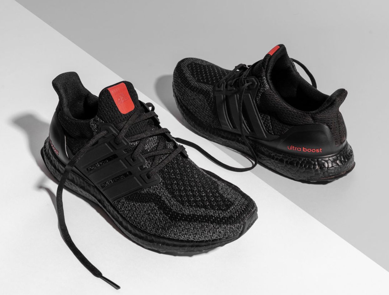 Ultra boost hotsell black black red