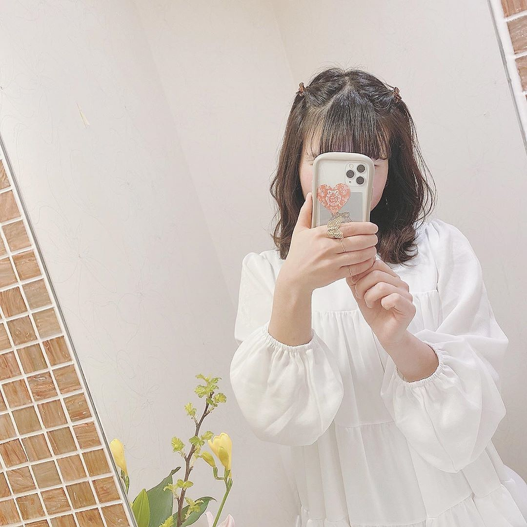 Mery Twitterren 持って パチンと留めるだけ ミニクリップ を使った 簡単にお洒落なヘアアレンジで時間がない日も可愛くなりましょ ヘアアレ 簡単ヘアアレ クリップ T Co Ausdfbympe