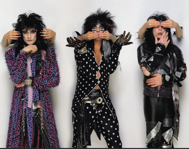 Tamo2 80年代の外国ロックバンドもよくしていました 写真はmotley Crue Tamo2 80年代の外国ロックバンドもよくしていました 写真はmotley Crue