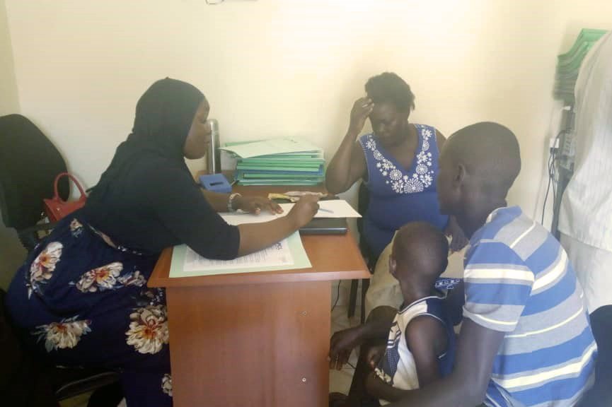 mcjl_uganda's tweet photo. Successful Mediation

Counsel Sharifah Nambuyaga from MCJL Mpigi field office mediated a family matter about child maintenance and custody and parties have reached a settlement, the father of the child has agreed to pay monthly maintenance fee for his son and also to provide ... https://t.co/Lf8rwZ7mPJ