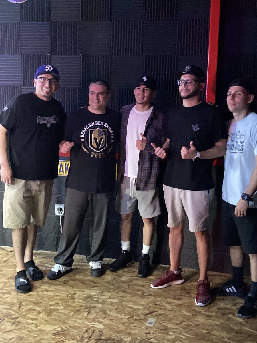 Nybookieduane's tweet photo. #Awesome show tonight @GuerillaCross #StraightBetSports #Great meeting the Ornelas brothers future world champion #MaxOrnelas thanks @Jose_Volonte @KwonFiveNine and of course #RobG   @MichaelColucc18 https://t.co/cf26Z8vDu9