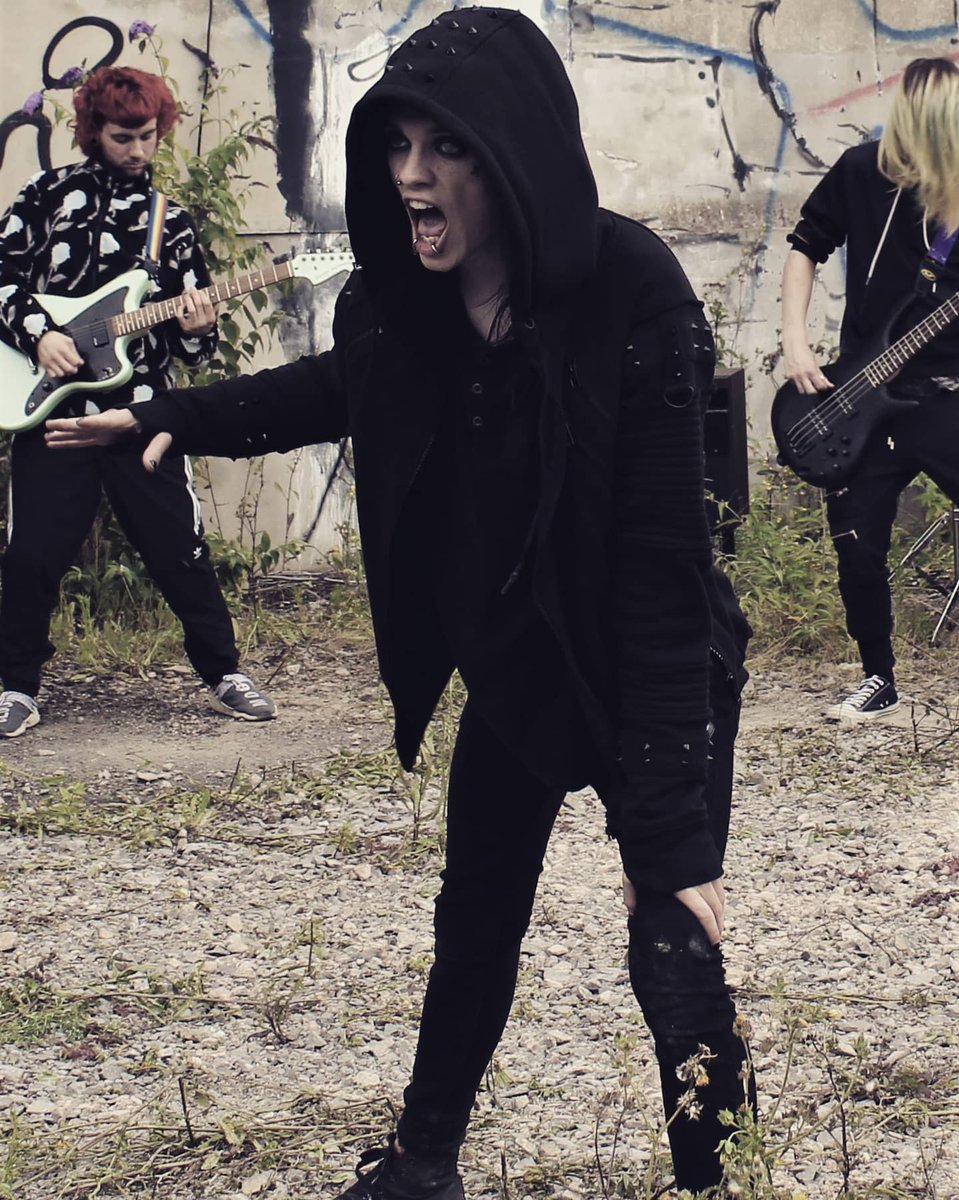 athisofficial's tweet photo. Graveyards music video in progress 

#emo #metal #metalcore #goth https://t.co/oEBIZ1o7Hv