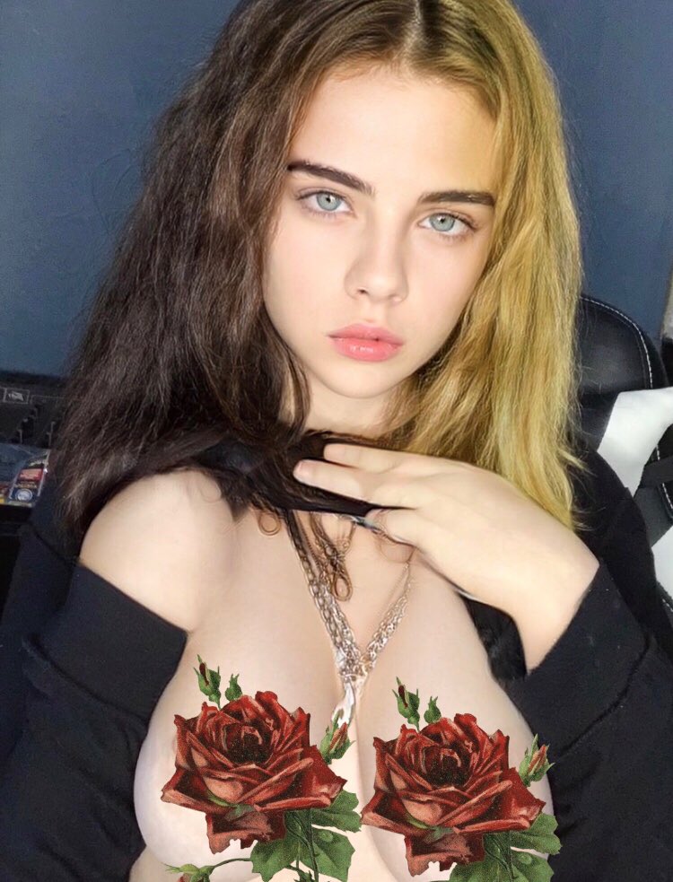 kittenkween4's tweet photo. nudes en venta 💕 si quieres la imagen sin censura mandame un Direct https://t.co/YW4PoeoeP1