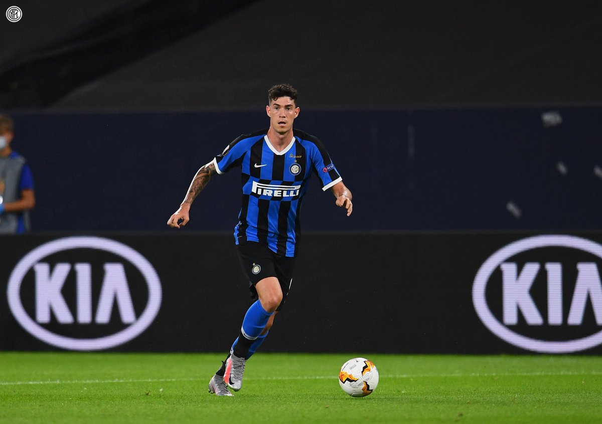 Inter_id's tweet photo. 📑 | ALESSANDRO #BASTONI 

🔘 Asis perdana sepanjang karier pro
🔘 Debut starter di kompetisi Eropa

#InterGetafe #UEL https://t.co/uaGXavzTxy
