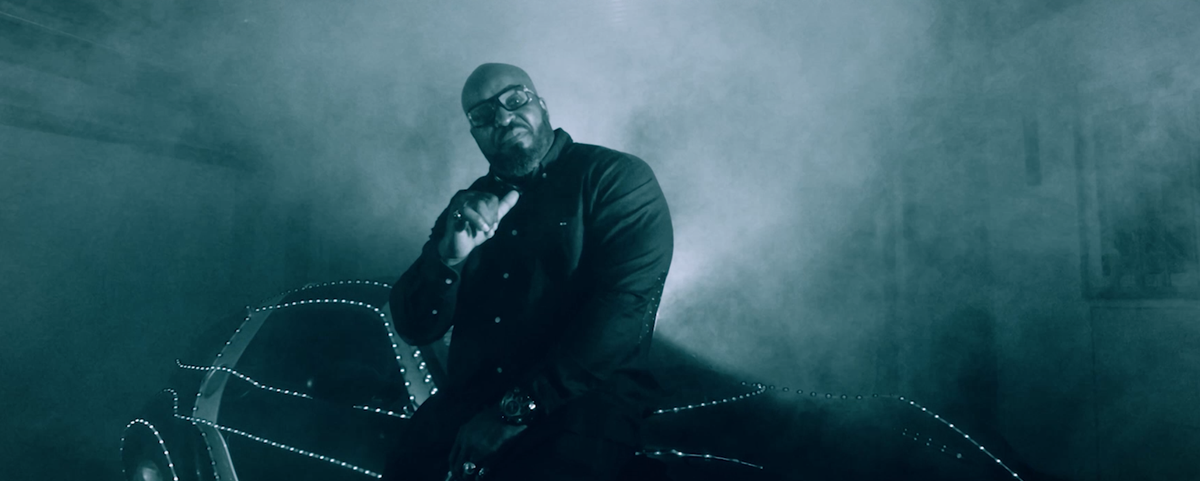 KingstoneRecord's tweet photo. Great article on #Krotal in Paris-based @booska_p >> https://t.co/CpzUiLLC7x Check out the video #AlphaOmega and subscribe to his #VEVO account https://t.co/RUOc12HTf1 https://t.co/rF998fdYWK