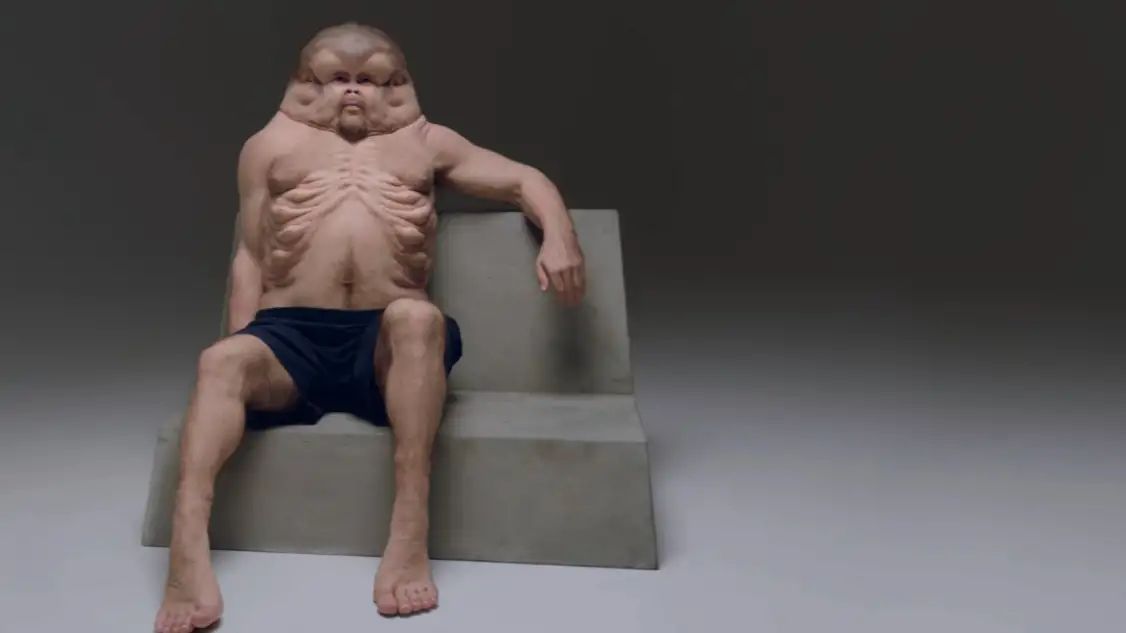 ShreyaBais's tweet image. Have you seen such a person?

This person named Graham does not have a neck,there is extra fat around to tell the ears,eyes,nose. Its knees can rotate all around. According to scientists, Graham has the highest chance of surviving in a car accident.

#surprisingfact #Facts #new