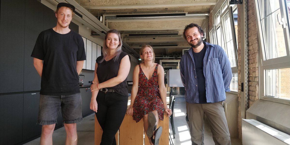 Tech4Germany (@tech4germany) on Twitter photo Twitter Takeover! Wir sind das Team GovData. In Kooperation mit dem Auswärtigen Amt und GovData suchen wir nach Lösungen, um das Portal nutzerfreundlicher zu gestalten und die Bereitstellung von Open Data zu fördern. ✨
Mehr Infos zu uns gibt’s im Thread ⬇️
#t4g20 #opendata Twitter Takeover! Wir sind das Team GovData. In Kooperation mit dem Auswärtigen Amt und GovData suchen wir nach Lösungen, um das Portal nutzerfreundlicher zu gestalten und die Bereitstellung von Open Data zu fördern. ✨
Mehr Infos zu uns gibt’s im Thread ⬇️
#t4g20 #opendata