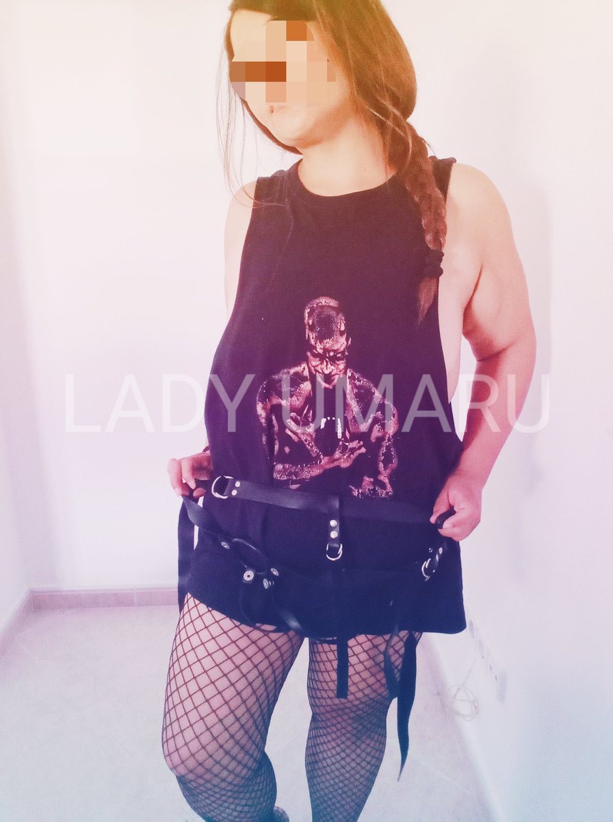 LadyUmaru's tweet photo. Daredevil uno de mis personajes favoritos de Marvel junto a mi arnes que adoro con locura. Si queréis ver más fotos y vídeo dad amor y retweet 
#strapon #arnes #bdsm #fetish #femdom https://t.co/hJxtZ1ebb1
