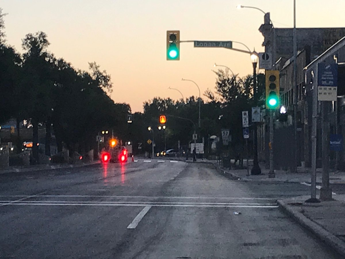 CtvTara's tweet photo. Good morning! 🔆 Watch for road crews set up today northbound on Main Street at Logan Ave. Keep right. @CTVMorningWPG  @ctvwinnipeg https://t.co/GfqQjhGXnT