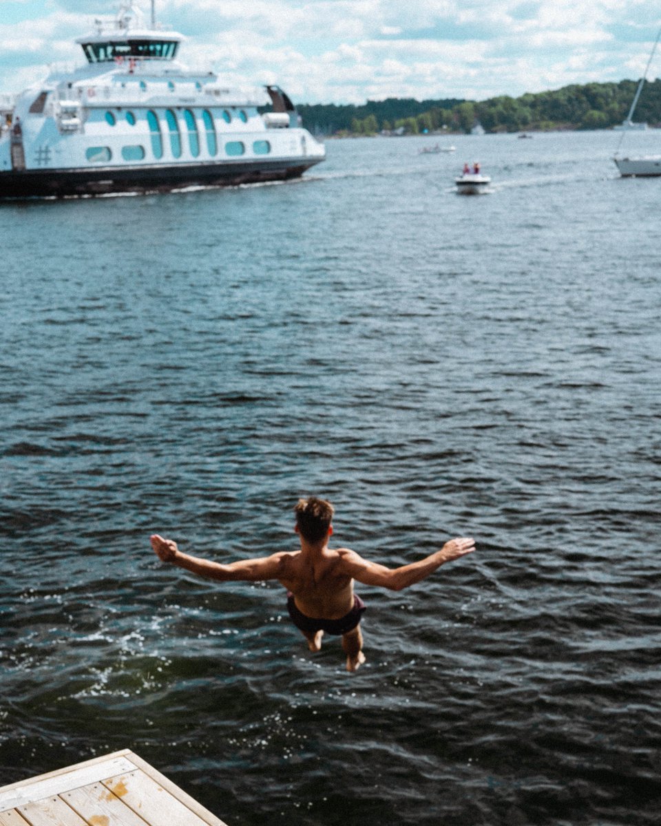 BoatsGreen's tweet photo. Fancy a flip?  #Oslomovement #Norway #Kayaking #kayak #Oslo https://t.co/hyR8Uhc1B5
