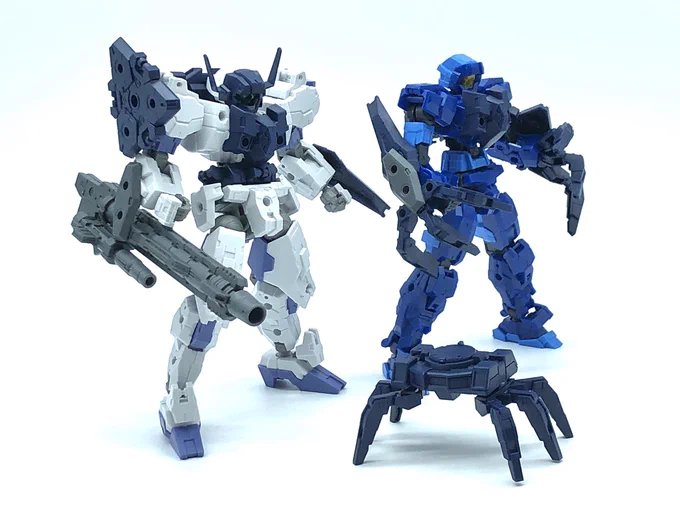 30MM 1/144 指揮官機用オプションアーマー[ラビオット用/ネイビー]

いよいよ今週末08月08日発売です!!
色々組み替えしてみてください〜
写真は商品二つとジョイントパーツ、武器セットを使用してアルトとラビオットを強化。

https://t.co/KcdguiD2le 
