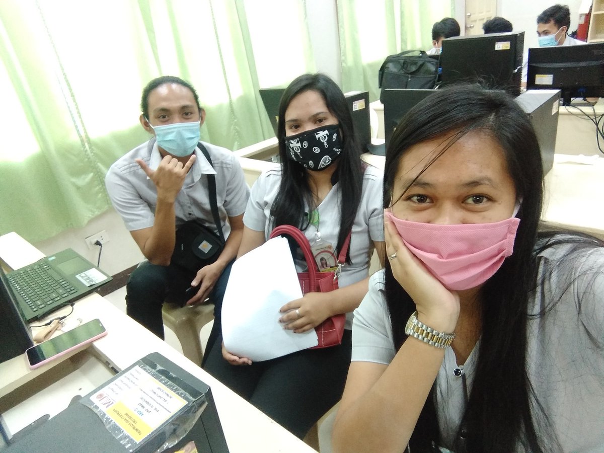 Grace_AP216's tweet image. Kahit away at tampohan tayo lagi hindi parin tayo sumusuko para sa thesis natin. 😇🙏
Makakagraduate din tayo 😇♥️
#CapstoneThesis
#TeamTricyHanap