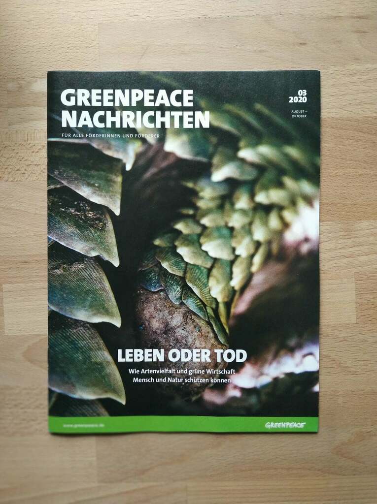 I am super happy to see my image of our research on the Pangolin trade in South Africa published on the cover for the current issue of the German GREENPEACE magazine. 

Such an important topic, such a big ignorance of one of the biggest illegal wildlife trades worldwide to d…