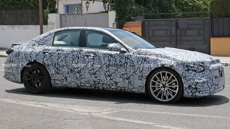 GapInsurance123's tweet photo. New Mercedes C-Class spied possibly testing in AMG C53 guise https://t.co/NfN1RTp7WG https://t.co/wBtPRlG6t5