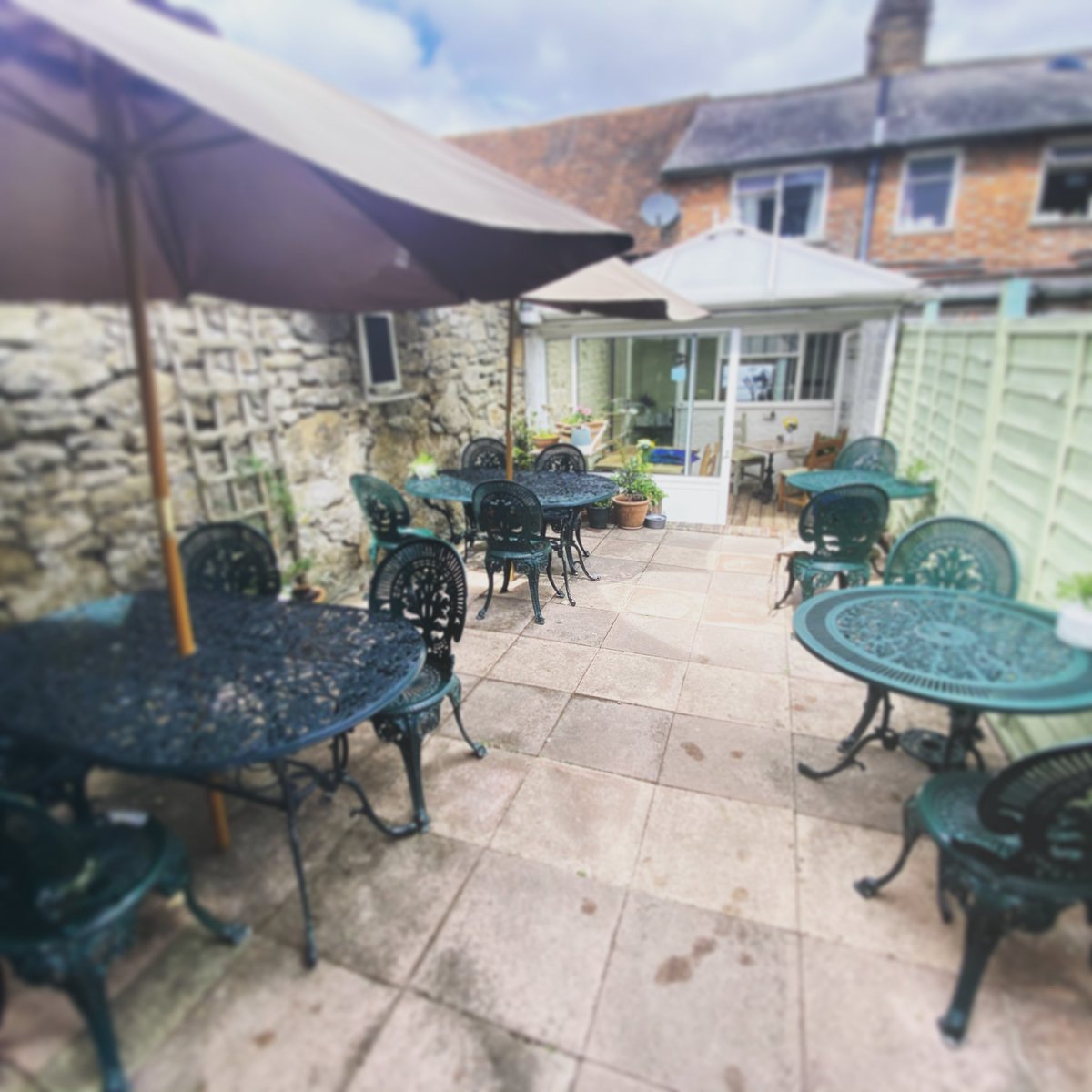 Relax in our #peaceful courtyard and enjoy a delicious #homemade #lunch Away from the fumes and noise... #shoplocal #independent #Westerham