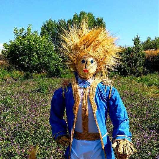GreenLaneNGO's tweet photo. #scarecrow #harvestfest #thebestfest #IloveHarvestFest😍😍😍😍😍😍 https://t.co/AZispe4A1g