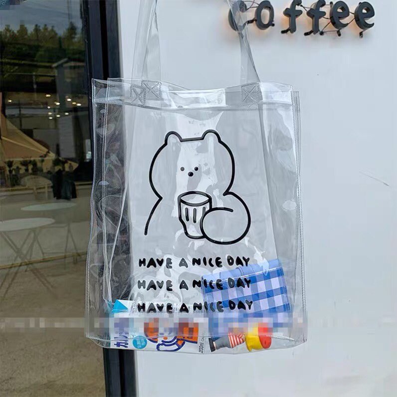 Coopershopp's tweet photo. #พร้อมส่ง กระเป๋าใส WHY BEAR & HAVE A NICEDAY
🚩ราคาใบละ 95฿
🚩ขนาด 32*27cm
🚩ขนาดเอสี่ใส่ได้จ้า
🚩น้องไม่มีซิปใหญ่จ้า
🚩วัสดุ หนังใสPVCจ้า
🚩ลายWhy Bear ลายHave a Nice day
#กระเป๋า #กระเป๋าผ้า #กระเป๋าเป้ #กระเป๋าสะพาย #กระเป๋าสะพายข้าง #instockcooper #stylekorea #กระเป๋าใสpvc https://t.co/J9GZ1bOnxB